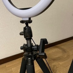 LEDリングライト 三脚付き スタンドライト 自撮り ライブ配信 撮影用照明&三脚の画像