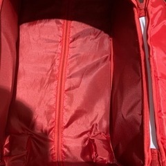 カーズキャリーケースの画像