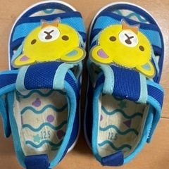 男の子　サンダル