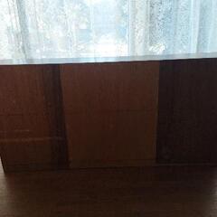 カウンター（棚付き）木製の画像