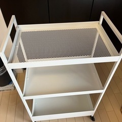 IKEA NISSAFORS ニッサフォース ワゴン　白の画像