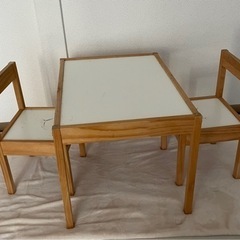 IKEA キッズテーブル
