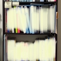 IKEAの本棚の画像