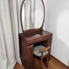 ドレッサー　鏡台　スツール　木製　取り外した状態で
