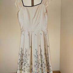 お値下げしました☆美品！ドレス　結婚式　二次会　発表会☆の画像