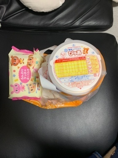 粉ミルク　大缶
