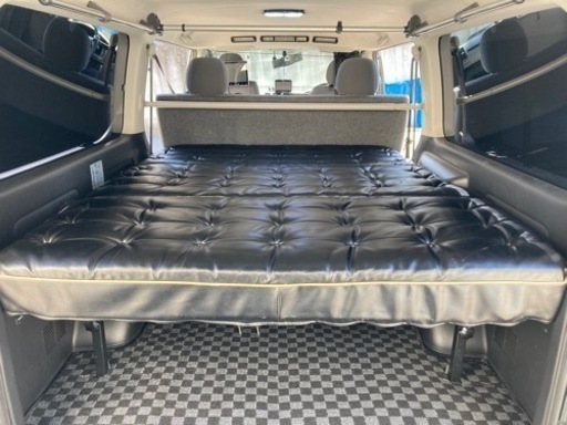 ハイエース　ベッドキット