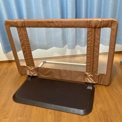 ベビーゲート「おくだけとおせんぼ」　（受渡者決まりました）