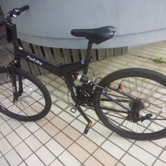 　自転車：(新品同様品) 26インチ・折り畳み式・18段ギア・ダ...