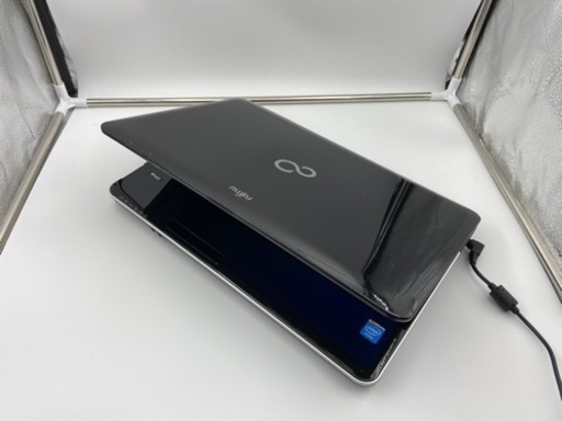 カメラ付き☆富士通ノートパソコン☆SSD搭載
