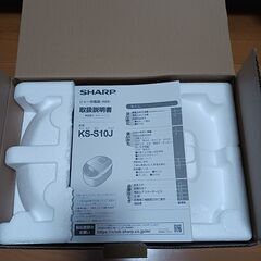シャープ 炊飯器 マイコン方式 5.5合 シルバー KS-S10J-Sの画像