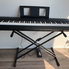 電子ピアノ