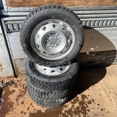 スタッドレスタイヤ　155/65R13 2020年製　バリ山