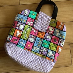 園生幼稚園　保育用品　3年間利用(お道具箱その他)、ポロシャツ、靴袋　スモック2点の価格　まとめ売りの画像