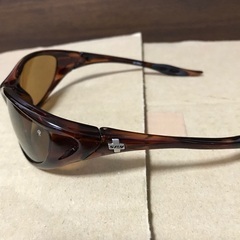 値下げ美品　SPYサングラス　ケース付きの画像