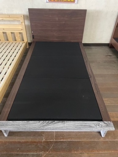 シングルベッド！キズあります　6800円