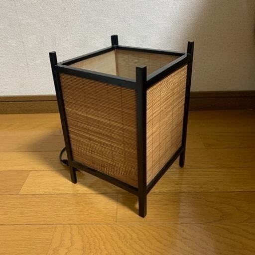 フロアライト