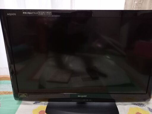 シャープAQUOS32型液晶テレビ