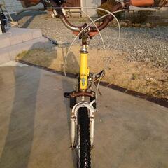 [受け渡し終わりました]20インチ 折りたたみ自転車 イエローの画像