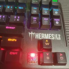 ゲーミングキーボード　HERMES E2 RED 7 COLORの画像