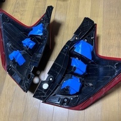 日産 note　ノート 純正 テール ランプ 右 左 セット 中古 画像参照 左右セット 前期 日産純正 テールランプ の画像