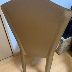 高級ブラウンベージュ茶色オールレザーデザイン椅子ハイバックダイニングチェア大塚家具の画像