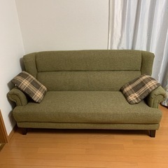 島忠ホームズ　シマホ　2.5人掛けソファー　カーキ　クッション2個付き