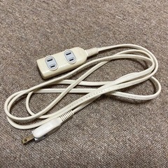 電気コード　1.5〜2mくらい