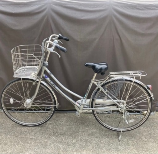 26インチシルバー三段ギア自転車