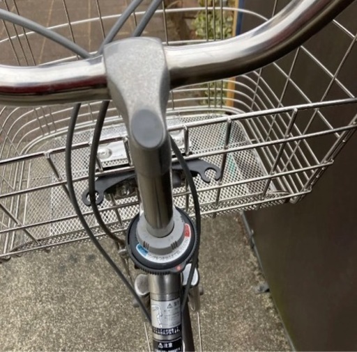 26インチシルバー三段ギア自転車