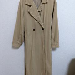 【値下げ】ダブルボタンのトレンチコートの画像
