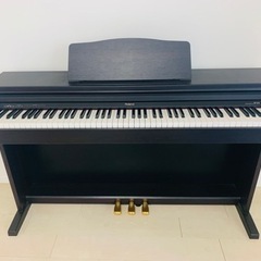受取先決定！美品！Roland電子ピアノです。