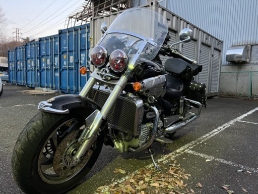 トライアンフロケット3