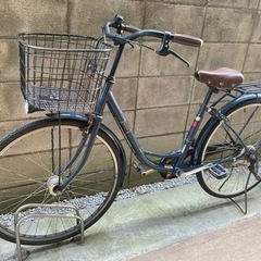 お取り引き中　紺色　お洒落　26インチ自転車　ママチャリ　子ども...