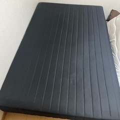 セミダブルベッド