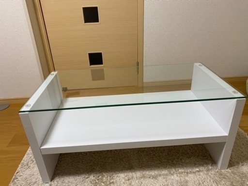ガラステーブル