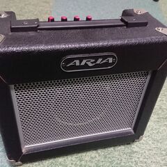ギターアンプ　ＡＧ－１０Ｘ