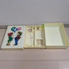 昭和レトロな裁縫箱の画像