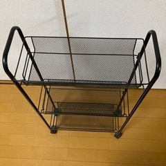 3段物置の画像