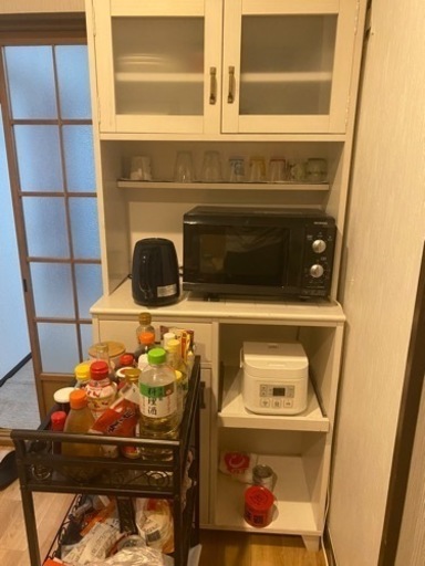 食器棚