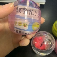 【売り尽くしセール】ガチャガチャ(ガチャポン)　4つセットの画像