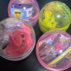 【売り尽くしセール】ガチャガチャ(ガチャポン)　4つセット