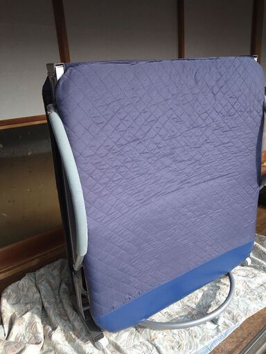 折り畳みベッド　シングル