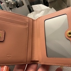 MCM財布の画像