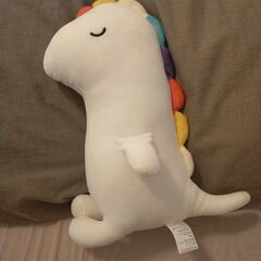 恐竜のぬいぐるみ