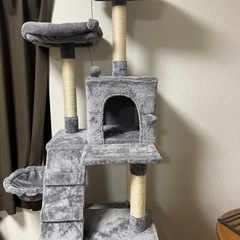 キャットタワー