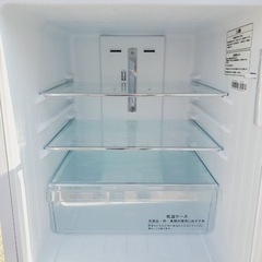 ③✨2019年製✨1628番 Hisense✨2ドア冷凍冷蔵庫✨ HR-