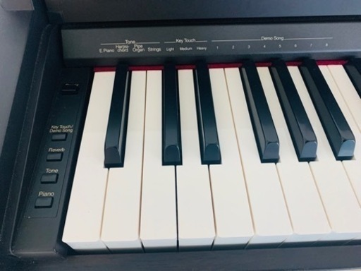 受取先決定！美品！Roland電子ピアノです。