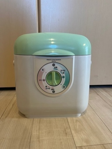 ☆美品！即購入可！☆ 布団乾燥機　HITACHI HFK-A1