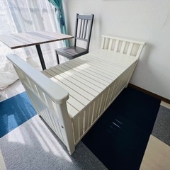 【ご成約済】ほぼ新品❣️IKEA ベンチ 白 収納スツール